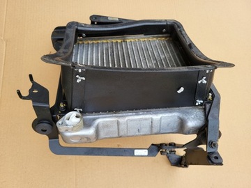 фото thumb №8, Радіаторів масла mercedes w204 amg a1975001600