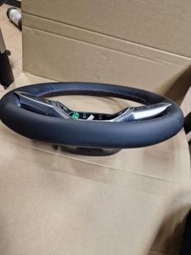 фото thumb №9, Кермо червона синя nić clio v пелюстки