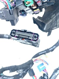 фото thumb №8, Установка камеры двигателя na штекеры колодки mazda cx30 21r. 2.0i