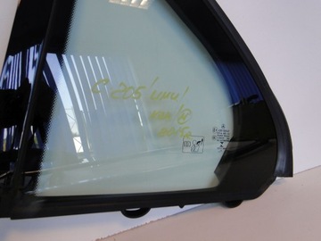 фото thumb №4, Mercedes c класс 205 w205 стекло задняя левая треугольник