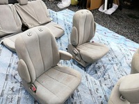 фото thumb №10, Toyota sienna 2016 комплект сидений обивка сиденья