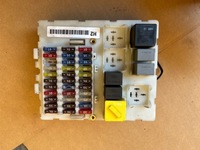 фото thumb №1, Коробка запобіжників ford focus mk1 2002-2004