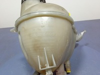 фото thumb №5, Mercedes gls x167 400d 2.9 бачок расширительный a1675009900