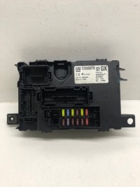 Купить Модуль коробка предохранителей opel 13265078, фото thumb