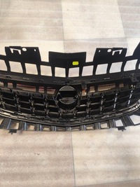 фото thumb №9, Решётка радиатора opel astra j przed lift nr оригинал 13266577