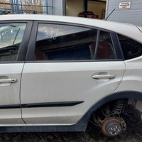 фото thumb №1, Subaru xv i 2014 дверь левая задние код лакокрасочного покрытия 37j