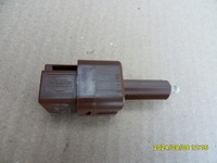 фото thumb №1, Датчик свет стоп-сигнал renault koleos i