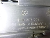фото thumb №10, Бампер передний vw golf iv ll5y 99r.