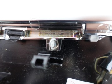 фото thumb №10, Mercedes w205 glc 253 планка dekor панель левая зад