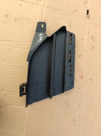 фото thumb №1, Решітка бампера права перед dacia dokker lodgy 623128951