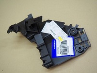 фото thumb №7, Volvo s90 v90 ii напрямна бампера 32310043