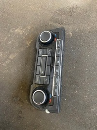 фото thumb №1, Vw tiguan панель кондиціонера 5k0907044dt