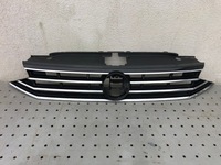 фото thumb №1, Vw passat b8 3g0 решётка радиатора lift