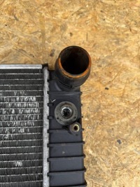 фото thumb №10, Радиатор основний  автомат audi a6 c6 4f 2.7 3.0 tdi 4f0121251f