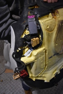 фото thumb №6, Диван задняя kpl. кожа porsche panamera 971 glattleder kreide 1