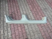 фото thumb №2, Порог порог обшивка правая swift v mk viii 6411153r01