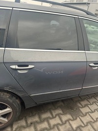 фото thumb №1, Vw passat b6 універсал la7t двері праві задні комплектні