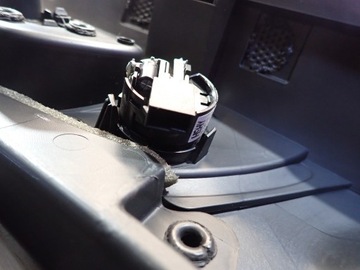 фото thumb №11, Opel corsa e 14- 3d 3 двері оббивка двері боковина правий 454275993 13403486