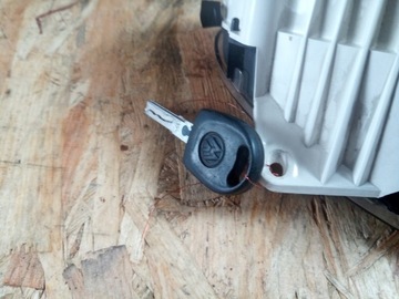 фото thumb №8, Спідометр  манометр + ключ vw sharan 7m0919862s