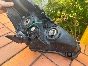 фото thumb №10, Toyota prius plus + лампа передня європа оригінал