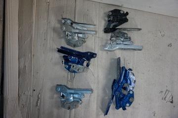 фото thumb №1, Петлі капота vw passat b6 3c0823301c 3c0823302c