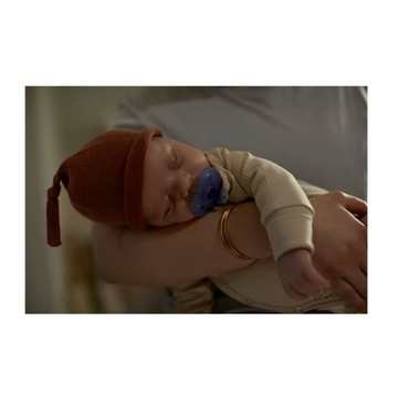 Соска PHILIPS AVENT 2x SOOTHIE для недоношенных детей 0+ ORTHODONTIC SOLID