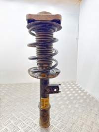 фото thumb №1, Mercedes-benz gla w156 2015 амортизатор передний