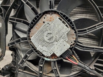 фото thumb №10, Audi q5 3.0 tfsi 260kw 4g0145804d з спереду радіатор води
