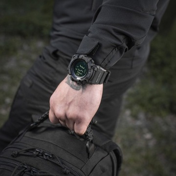 Черные тактические часы M-Tac Adventure с барометром