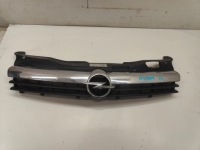 Купить Решётка радиатора бампера решётка радиатора opel astra h 13241967, фото thumb