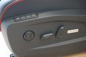 фото thumb №13, Сидіння диван ii iii ряд 7 осіб vw id buzz id.buzz gtx