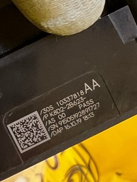 фото thumb №8, Перемикач кнопка гальма ручного lr range rover evoque ii l551