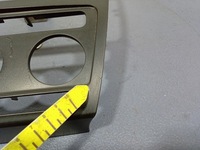 фото thumb №3, Skoda octavia ii средняя защита рамка радио консоли 1z0858069a