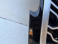 Решётка радиатора радиатора решётка радиатора land rover range rover velar l560 рестайлинг  оригинальный номер j8a2-8c436 Оригинал, фото thumb