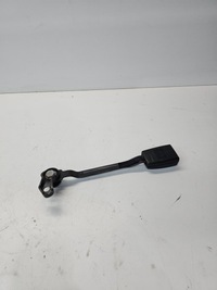 фото thumb №1, Клипса поперечина правая audi a6 c5 4b0857756