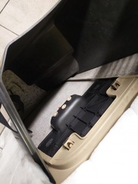 фото thumb №12, Vw touareg i боковина лівий багажника 7l6867037