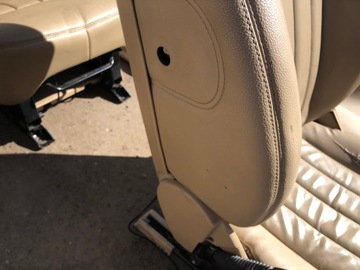 фото thumb №16, Mercedes w251 довгий 05- сидіння диван оббивка шкіра бежевий 6 осіб