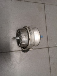фото thumb №5, Подушка двигуна audi a6 c6 3.2 fsi 4f0199379l