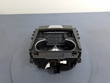 фото thumb №6, Mercedes gls w167 тримач na чашки a1678109903