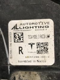 Tesla model 3 противотуманная фара drl правый перед 1077396-00-c Цена, фото thumb