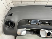 фото thumb №6, Mercedes glb 247 консоль приборная панель ремни оригинал подушка t.h