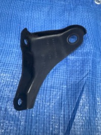 Кронштейн кронштейн двигуна renault austral 1.2 e-tech 113328231r в Україні, фото thumb