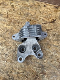 Купити Кронштейн коробки передач opel insignia b 84080177, фото thumb