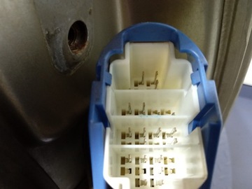 фото thumb №6, Mazda 5 cr i двері перед ліві 22r