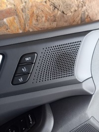 фото thumb №7, Hyundai ioniq обшивки дверь komolet