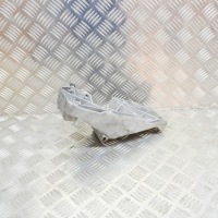 фото thumb №1, Bmw 1 f20 f21 2016 кронштейн генератора