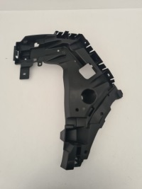 фото thumb №1, Напрямна бампера задня правий volvo xc40 ii 32227485