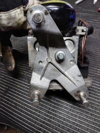 фото thumb №7, Штекер насоса abs sbc mercedes e-klasa w211