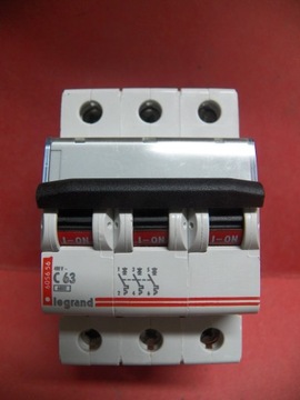 LEGRAND TX3 WYŁĄCZNIK NADPRĄDOWY 3P C63A S303