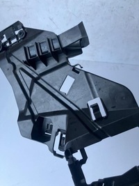 фото thumb №7, Кронштейн кронштейн замка ручка лівий задня xc40